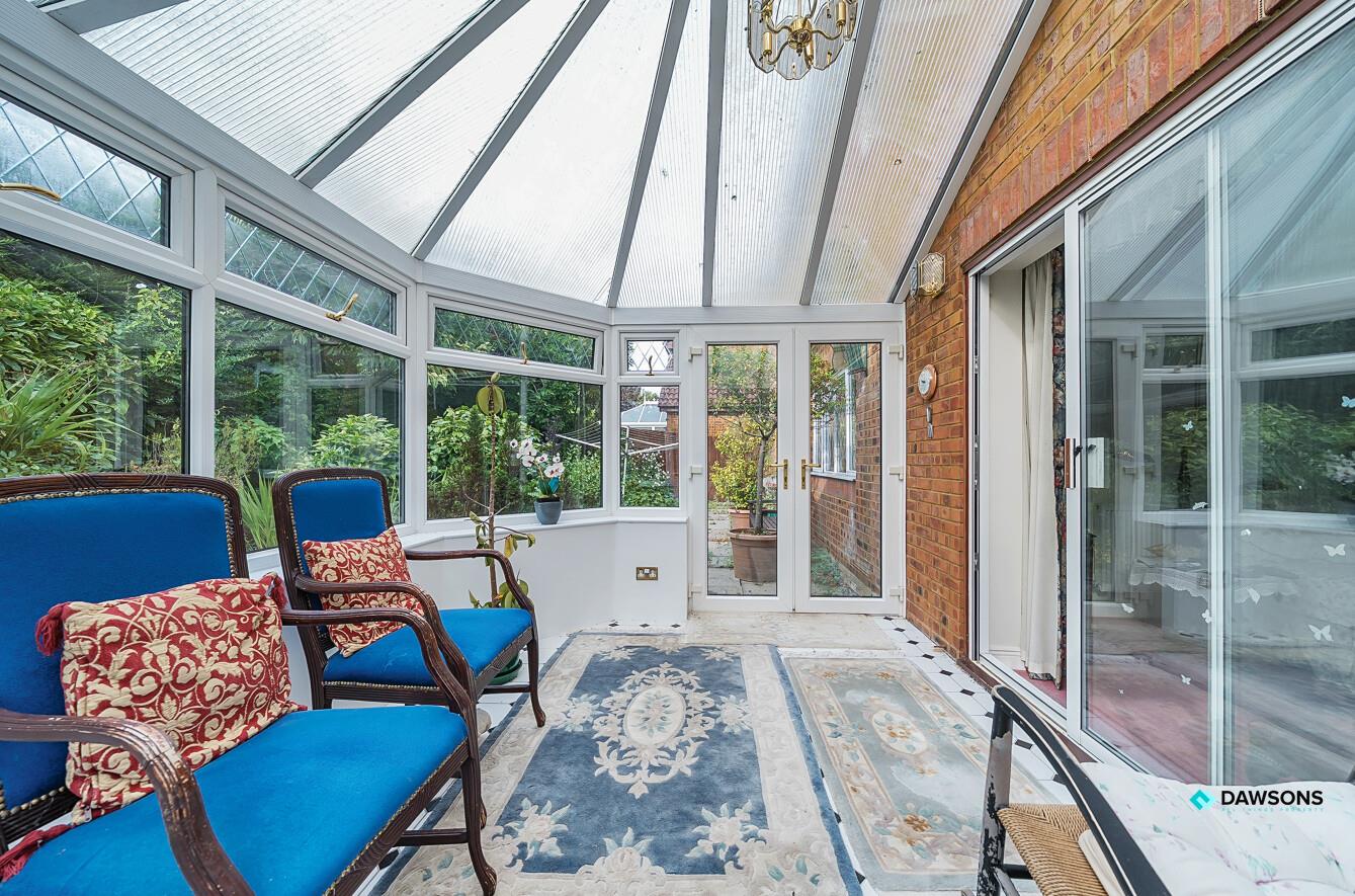 Ffordd Draenen Ddu, West Cross, Swansea, SA3 5RP